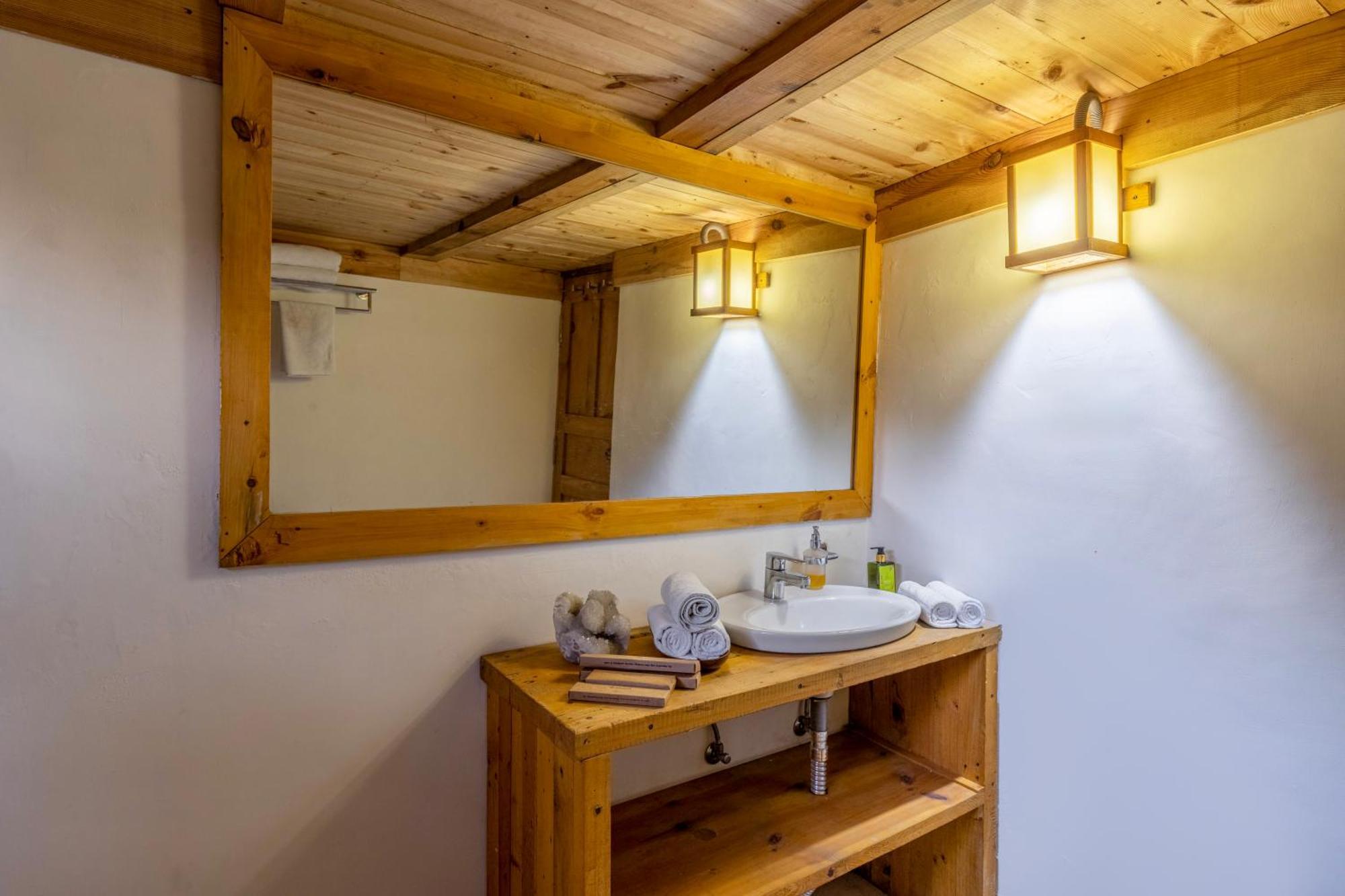 Elivaas 1 Bhk Premium Cottage With Sauna - Everly シムラー エクステリア 写真