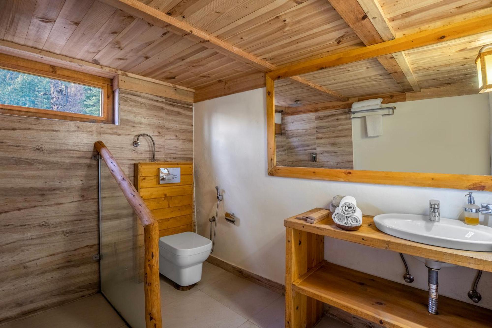 Elivaas 1 Bhk Premium Cottage With Sauna - Everly シムラー エクステリア 写真